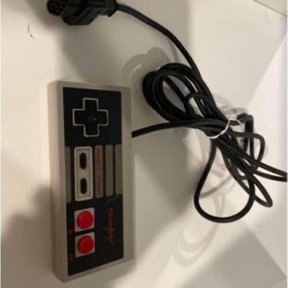 1985 Nintendo NES-001 with accessories and 2 games (Super Mario Bros., Tetris) - Picture 7 of 8